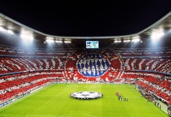 哈登突破分球助攻队友轻松得分，哈登带球突破