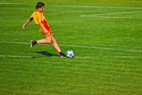 五大联赛预备队体系完善促进人才培养，五大联赛预测分析